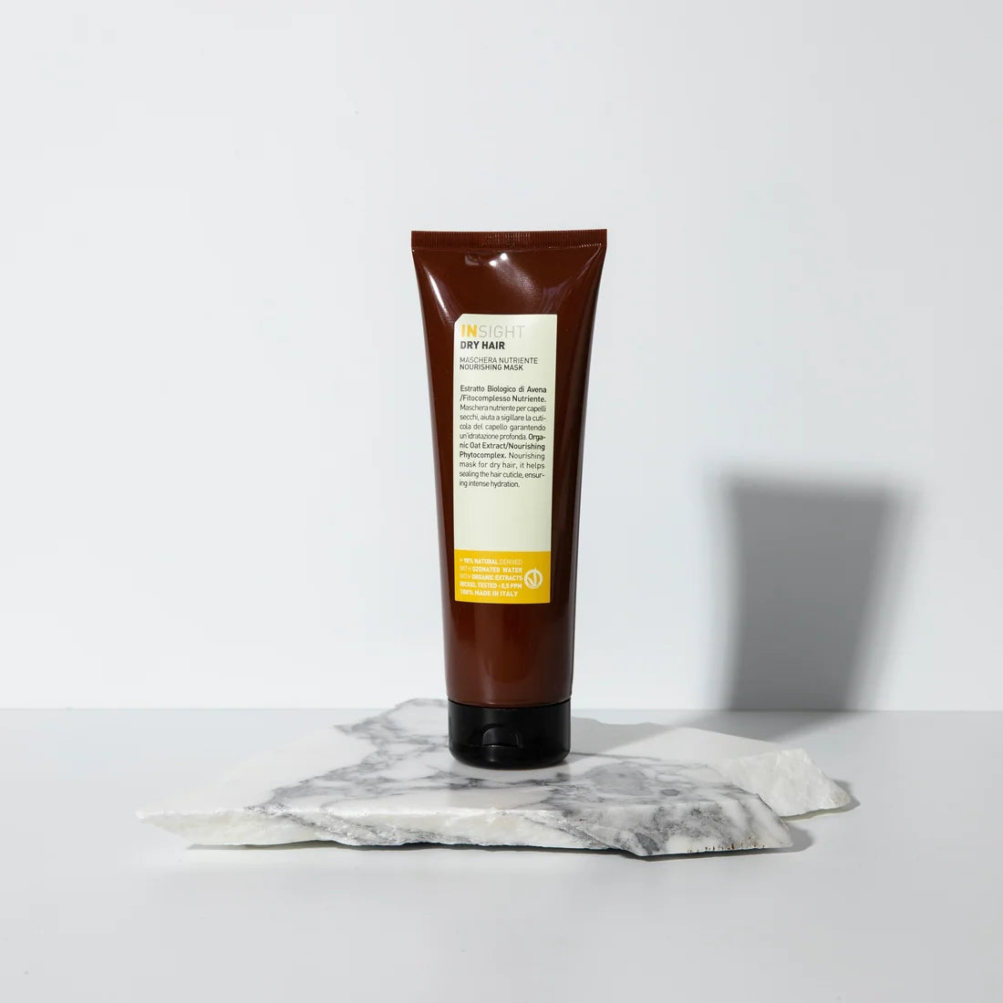 Intensive nourishing mask designed for dry and dehydrated hair